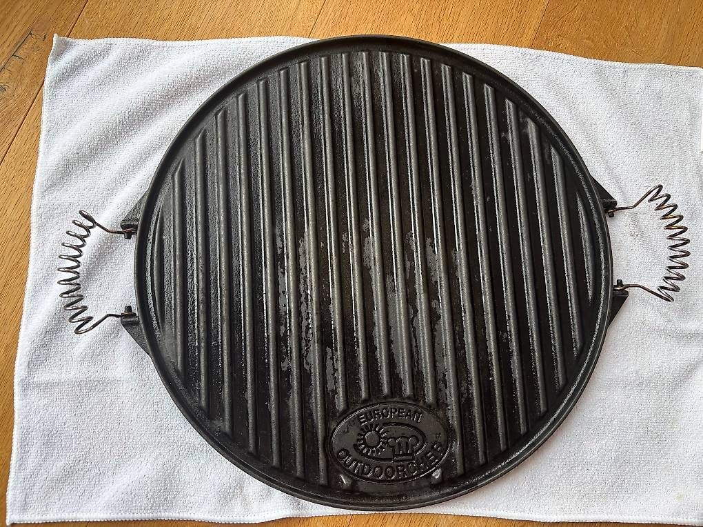 Grills: Grillplatte – Gebraucht aus Duggingen von Adrian01112