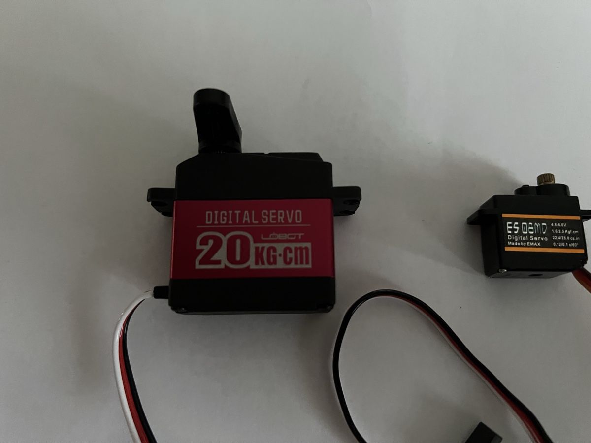 Modellismo RC: RC Servos: 20kg Digital & Micro Servo digital & Metall NEU – Nuovo e nell'imballaggio originale da Zwingen venduto da gam_85df 1