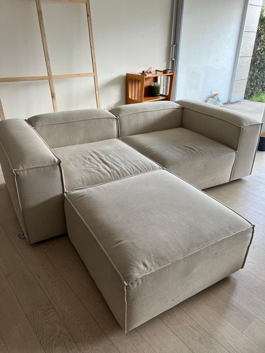 Westwing Sofas: Stylish off white Modular Sofa – Gebraucht aus Ruvigliana von brb_s777