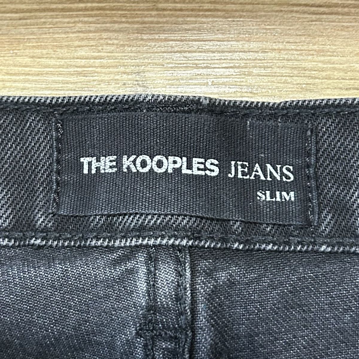 Kooples Jeans: The Kooples Jeans black/grey – Usato da brent venduto da fukusapes 5
