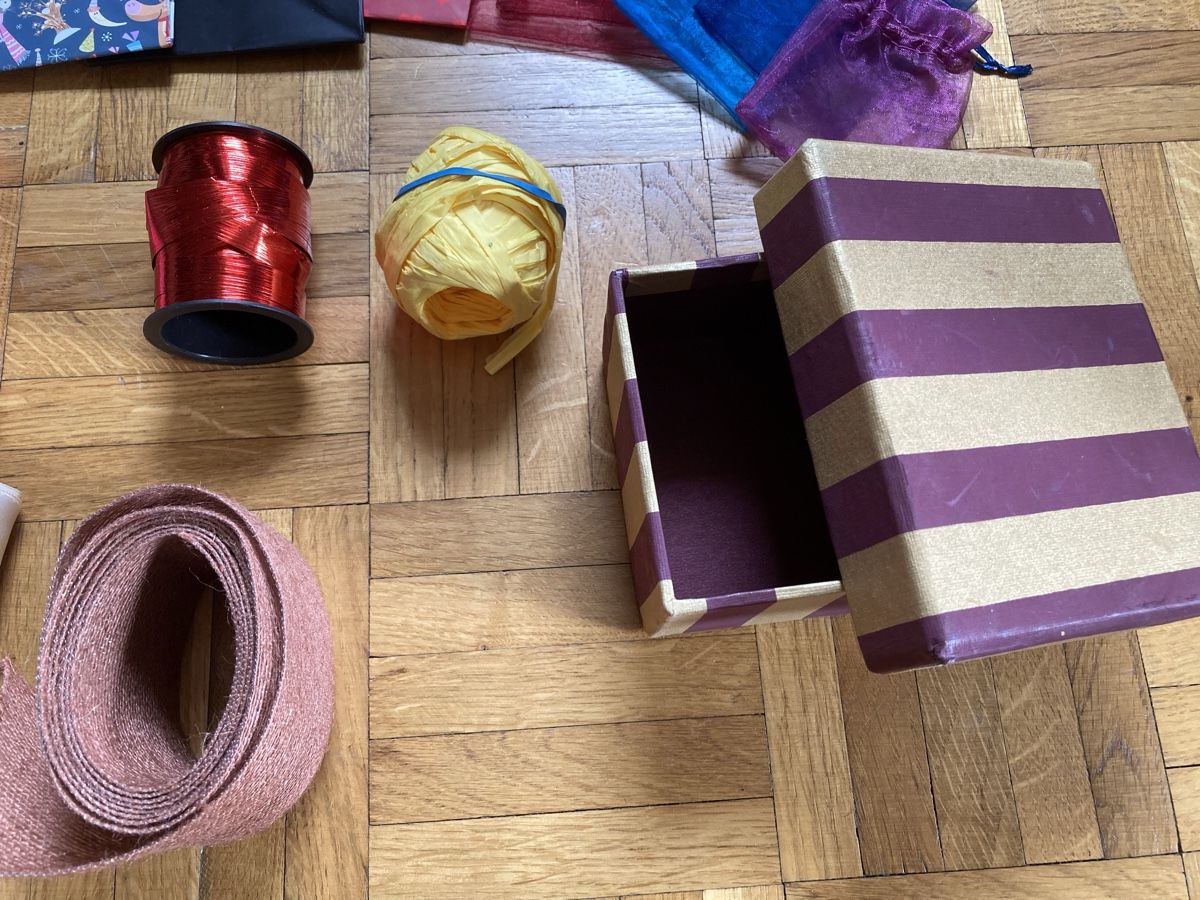 Alle Dekorationen: Nombreux accessoires pour cadeaux – Neu und originalverpackt aus Ardon von hel_2sxp 2