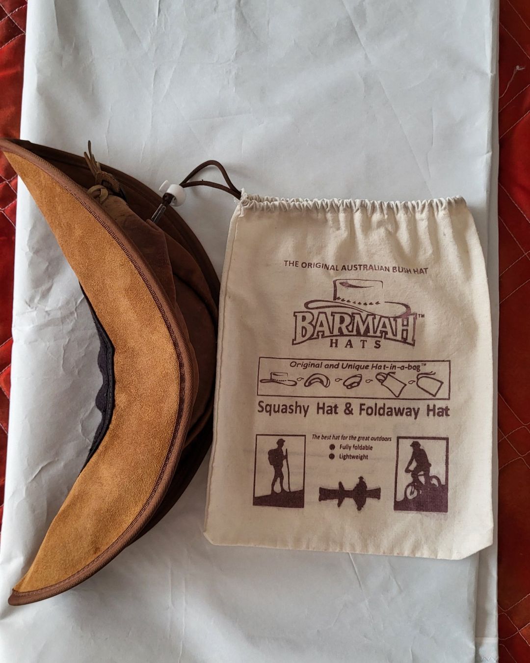 Copricapi, berretti & cappellini: Chapeau en cuir – Nuovo (secondo la descrizione) da Fribourg venduto da VictoriaShop7 3