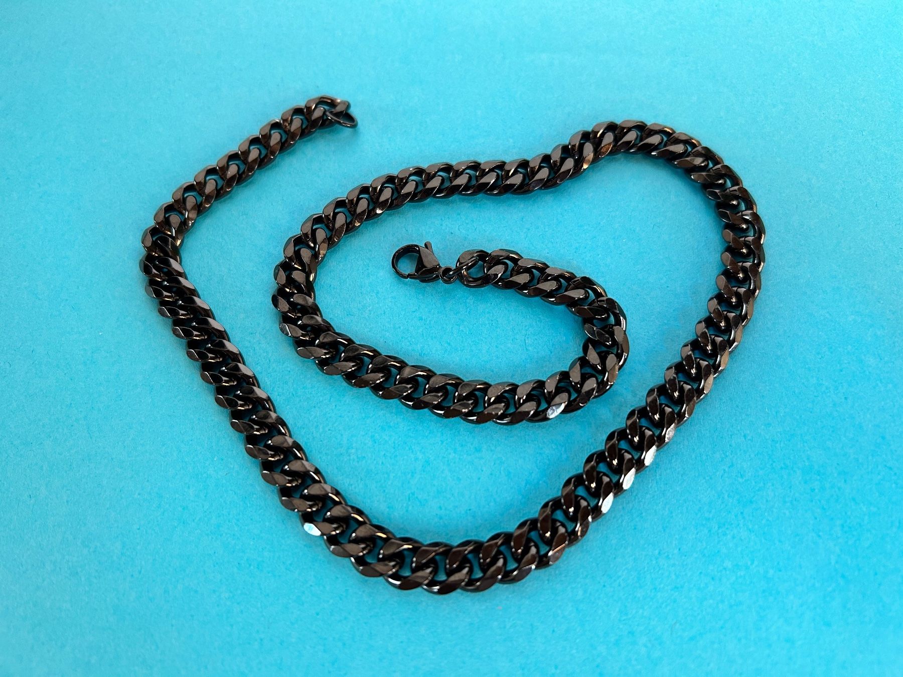 Catenine: Schwarze Panzerkette -Herrenkette Gothik – Nuovo e nell'imballaggio originale da Laufen venduto da Bellavitaboom 2