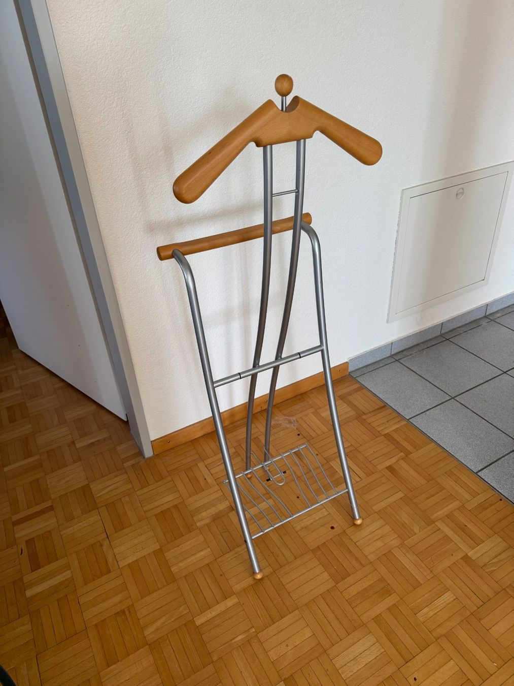 Wäscheständer: Garderobenständer Metall Holz gebraucht – Gebraucht aus Gais von mmu_bl6k 1