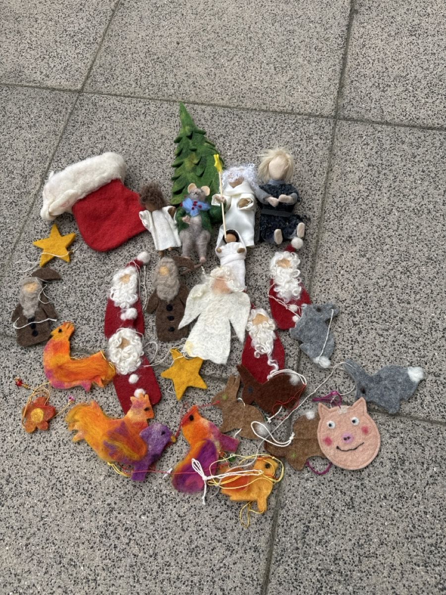 Tutte le decorazioni: Lot filz handarbeit – Usato da Zürich venduto da funkelnderstern