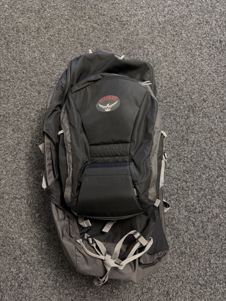 Osprey Zaini: Osprey Trekking-Rucksack mit Tagesrucksack – Usato da Thun venduto da BanjoDan