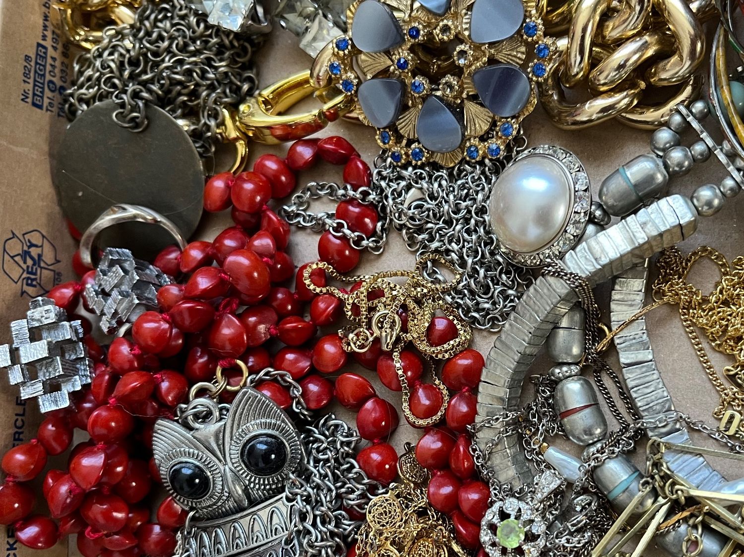 GROS LOT DE BIJOUX FANTAISIE VINTAGE - Collier, Broche, Bracelet, Boucles D'oreilles