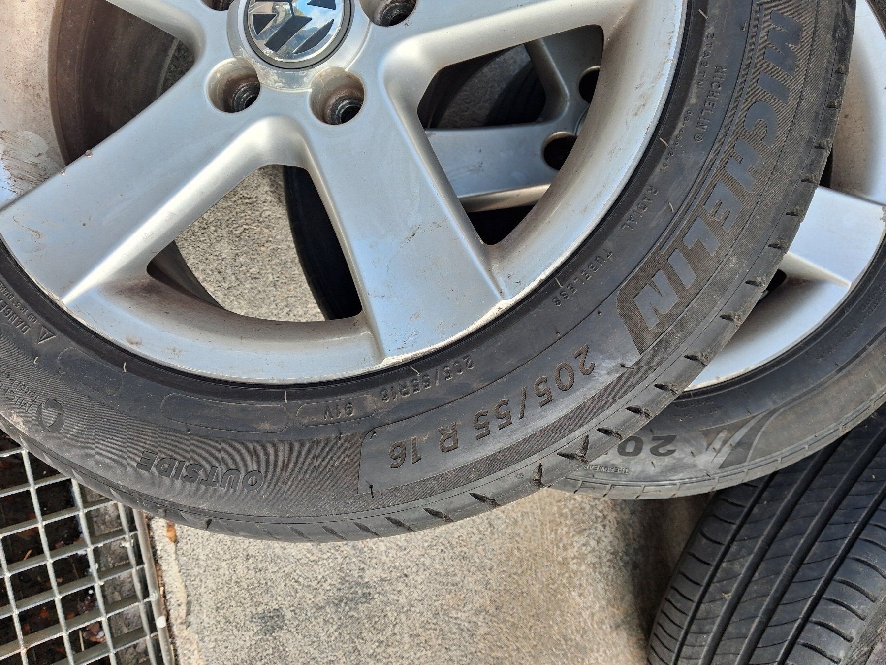 Pneumatici & Ruote complete: VW Räder – Usato da Bilten venduto da Thebest0 1