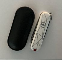 Victorinox Classic Limited Edition 2012 Cliff