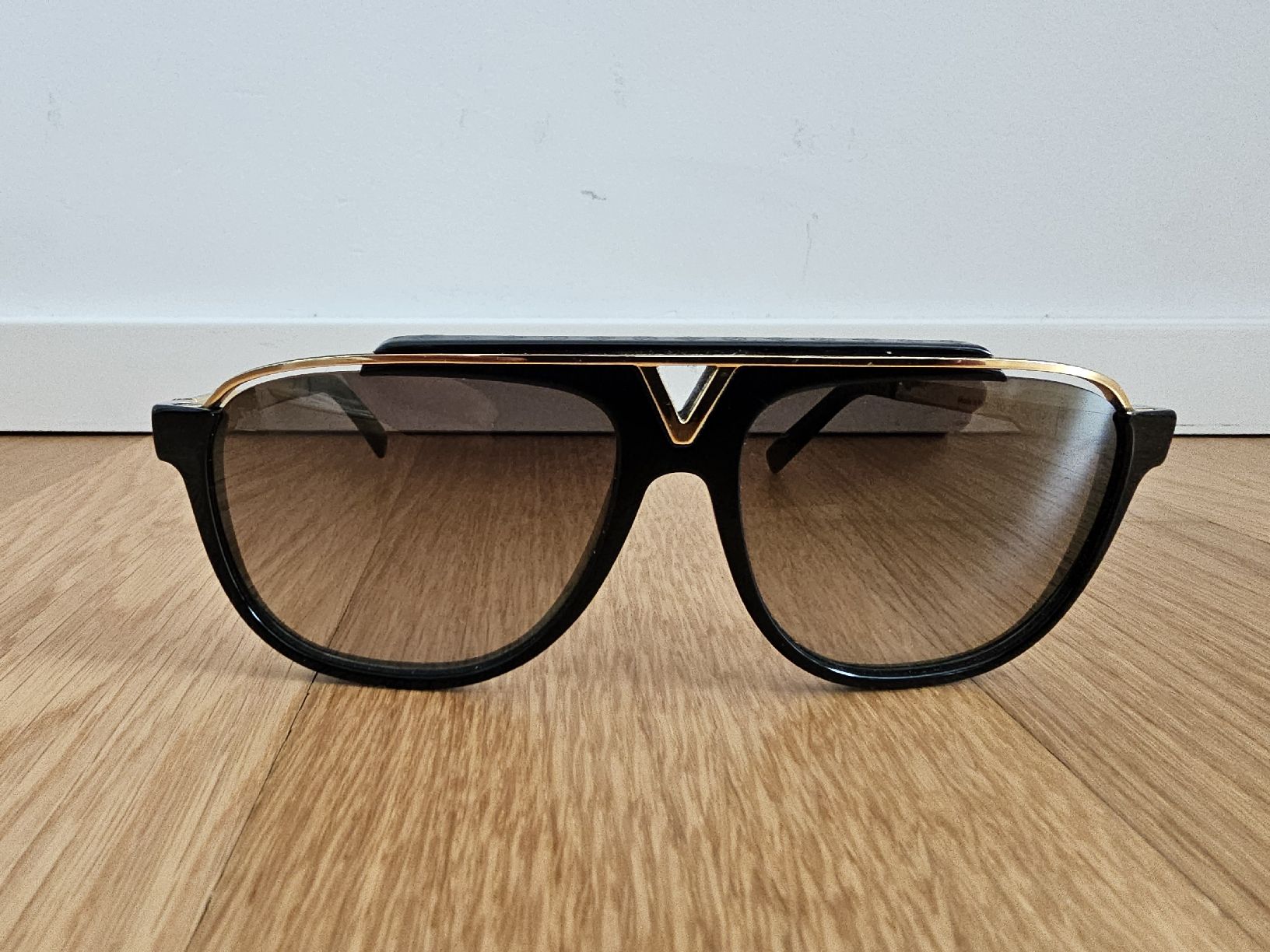 Louis Vuitton Brillen & Gläser: Louis Vuitton Sonnenbrille – Gebraucht aus Winterthur von JaskoSa 1
