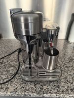 Nespresso Maschine mit Cuppucino Funktion