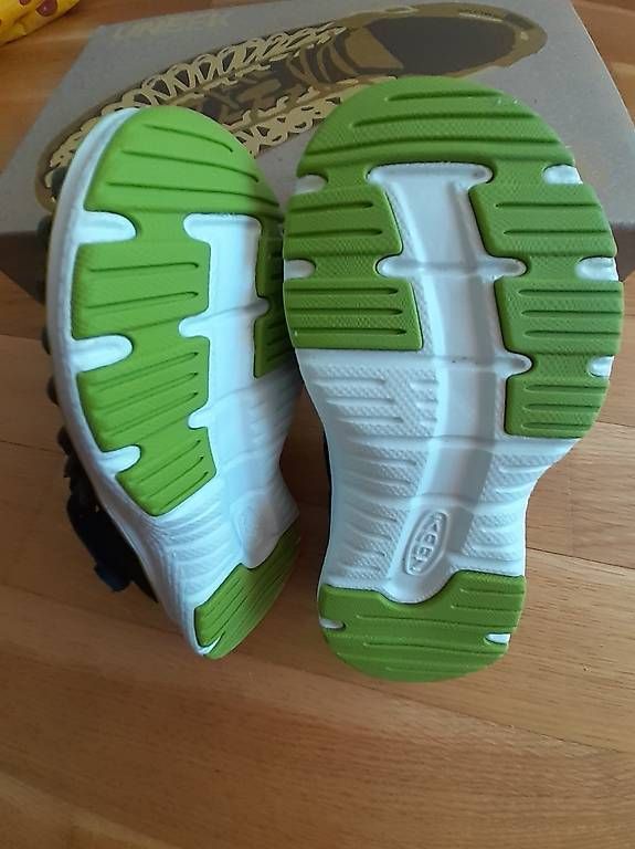 Scarpe per ragazzi: Gr. 24 NEU KEEN Sandalen – Usato da Hallwil venduto da Ursina83 2