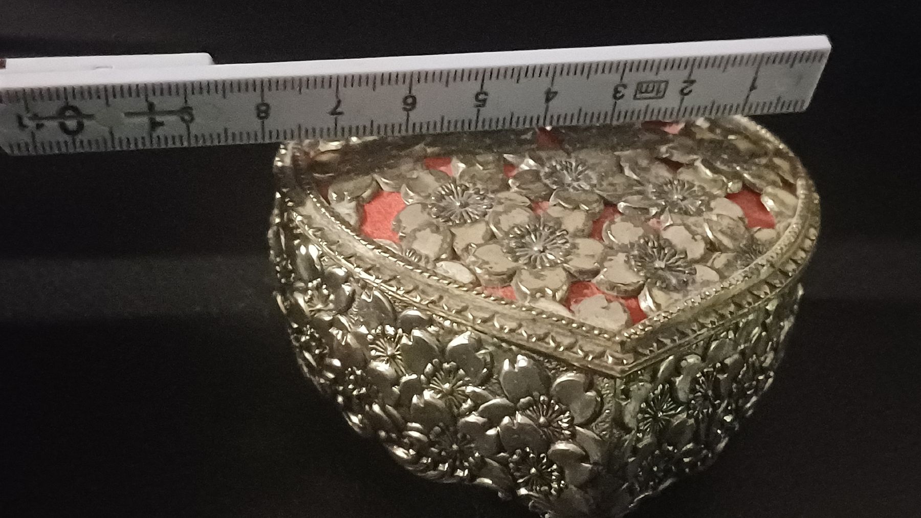 Zuccheriere: Kleine Schmuck Dose  – Usato da Flawil venduto da Naphtali 9