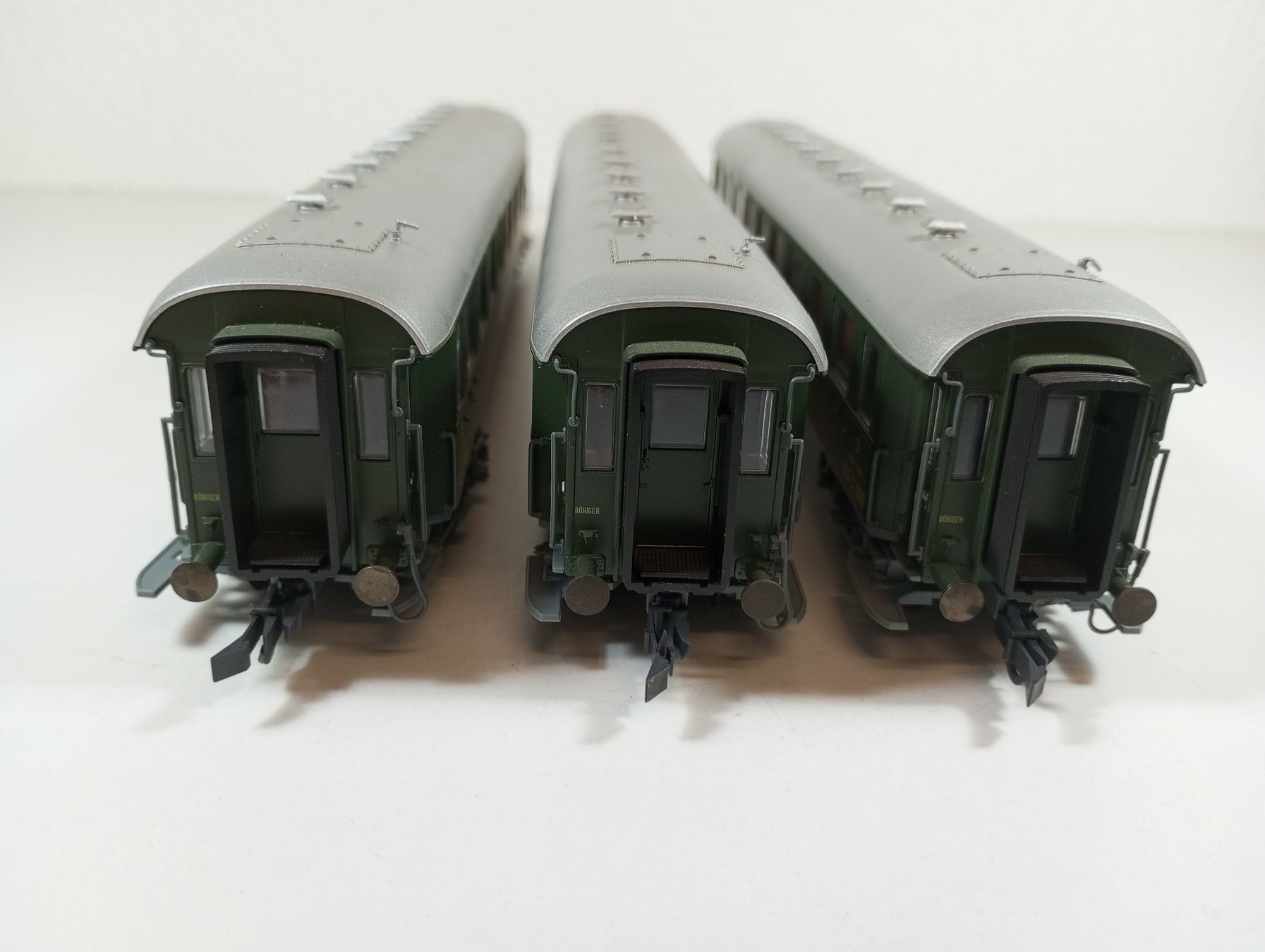 Roco Modelleisenbahnen: ROCO: 3 x "Bern-Lötschberg-Simplon" Wagen – Gebraucht aus Fontaines NE von waterfoot 5