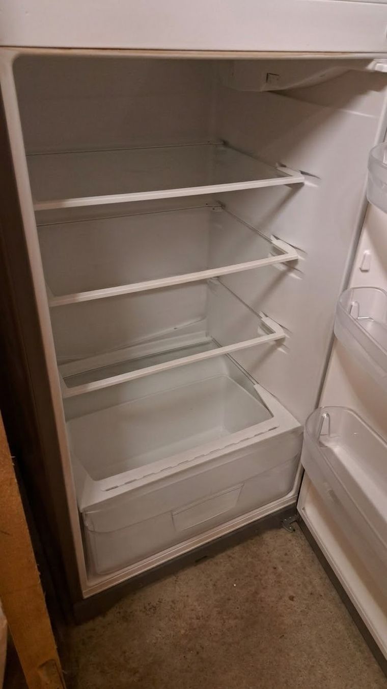 Frigoriferi: Frigo indesit gris  – Usato da Nyon venduto da nay_y72c 3