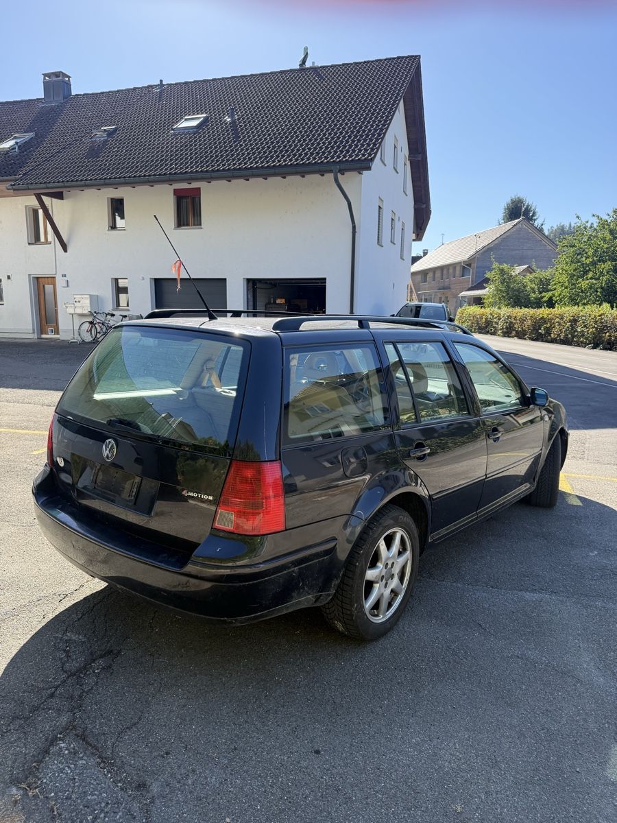 VW Automobili: VW Bora 2.3 V5 4Motion – Usato da Oberkulm venduto da Ja_hljz 2