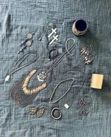 Grosses Schmuck Set - Halsketten Ohrringe Armreife 