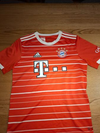 FC Bayern München Trikot, Grösse 176, Top Zustand!