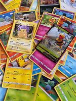 32 Pokémon Karten