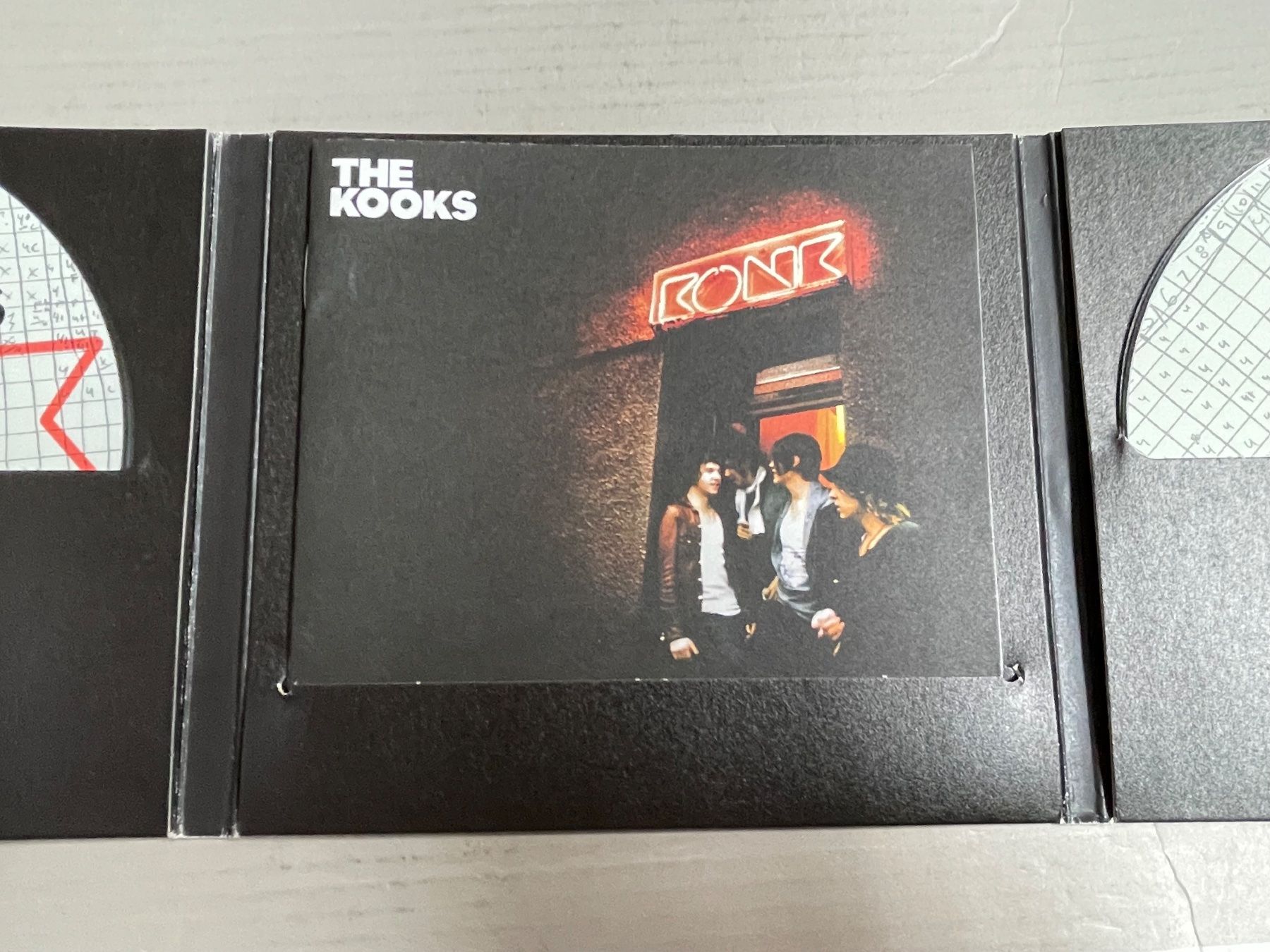 CDs: The Kooks - Konk – Gebraucht aus Muri b. Bern von AdidasCollector 4