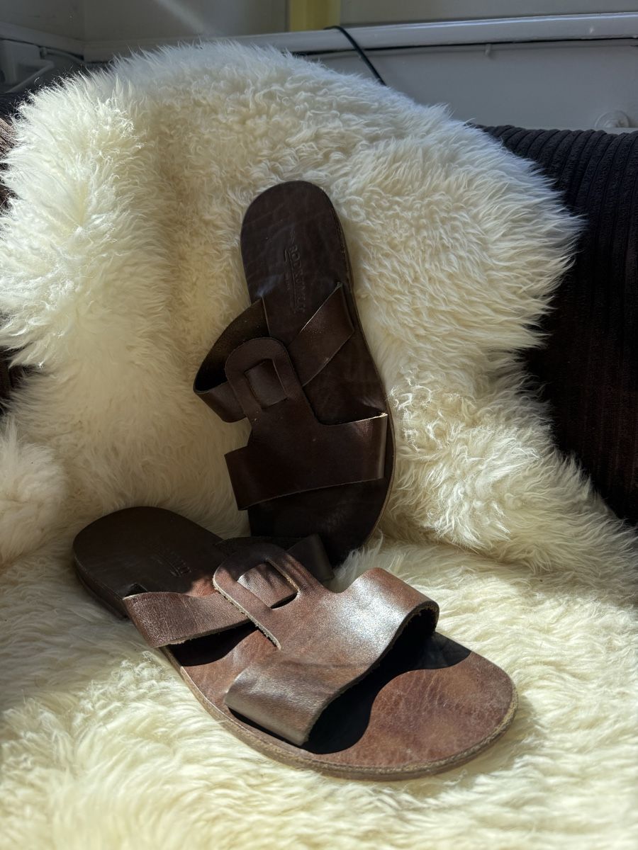 Scarpe da uomo: Bodrumlu Handgefertigte Sandalen, braun. Size 43 – Usato da Biel/Bienne venduto da lichterhoh