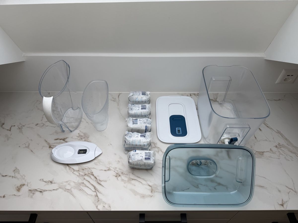 Sanitari: Brita Wasserfilter-Spender & Karaffe  inkl. 5 Filter – Usato da Zürich venduto da Syossmen 3