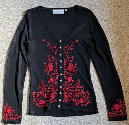 ATMOSPHERE bestickte Jacke schwarz rot Grösse S