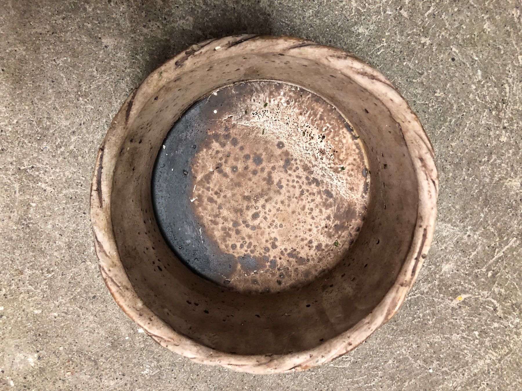 Schalen: Schale mit Verzierungen – Gebraucht aus Eschlikon TG von ArtRec 1