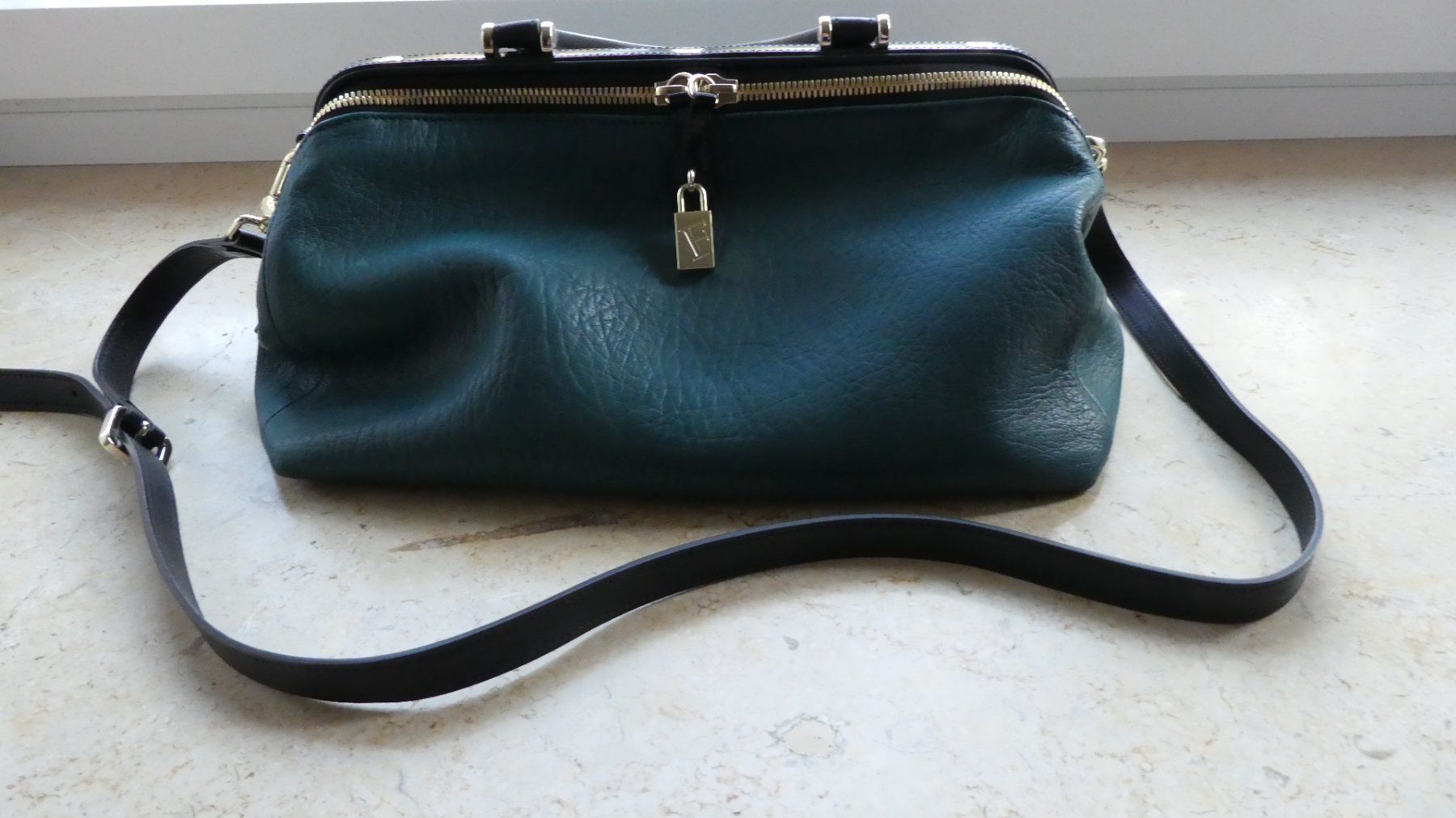 Furla Taschen für Damen: Furla Ledertasche, since 1927 Italy – Neu (gemäss Beschreibung) aus Bretzwil von barfuss 7