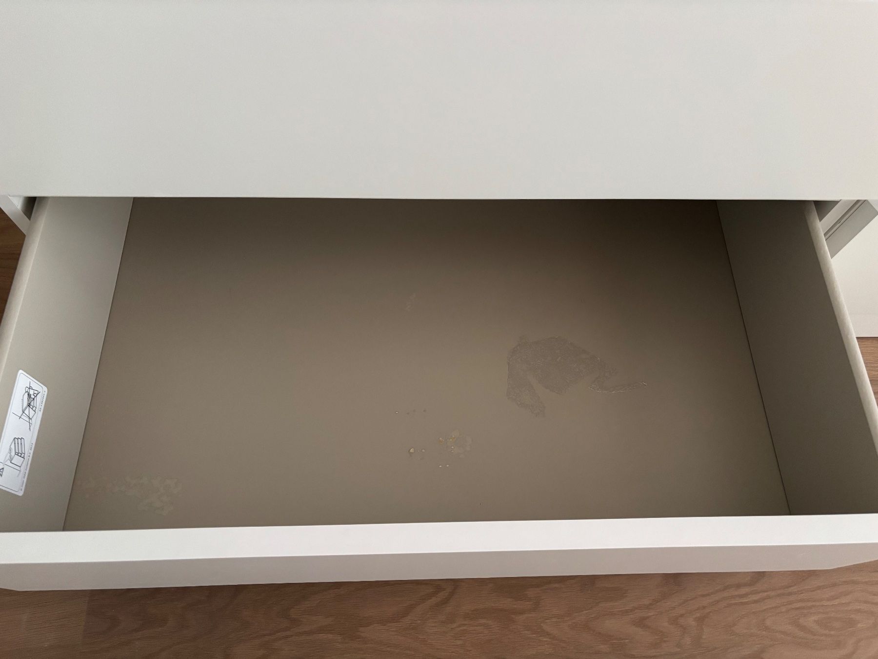 Ikea Cassettiere: 2 Ikea Malm white drawer units – Usato da Zürich venduto da cel_kv7b 9