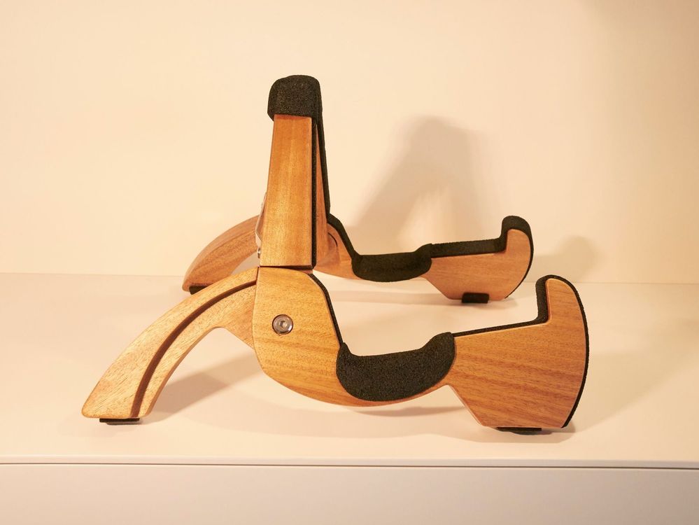 Gitarrenständer Aus Holz Mit Gummischutz – Abnehmbar, Tragbar Für Akustik-, E-Gitarre, Bass & Mehr