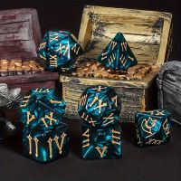 Dungeons and Dragons d&d dnd römische Zahlen Würfel Grün