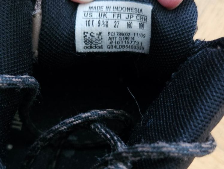 Adidas Schuhe für Jungen: Wanderschuhe / Trekkingschuhe adidas Gr. 27 – Gebraucht aus Unterengstringen von saraman 4