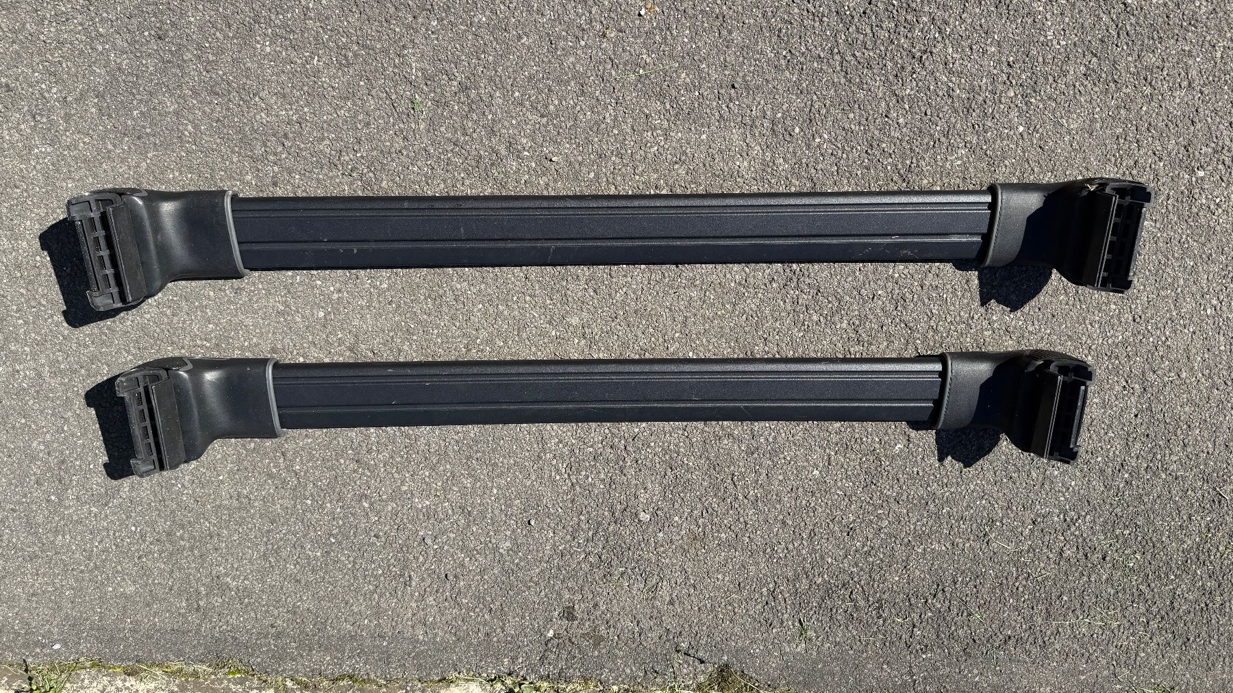 Thule Dachträger: Thule Dachträger – Gebraucht aus Engelberg von JackJonnie 1