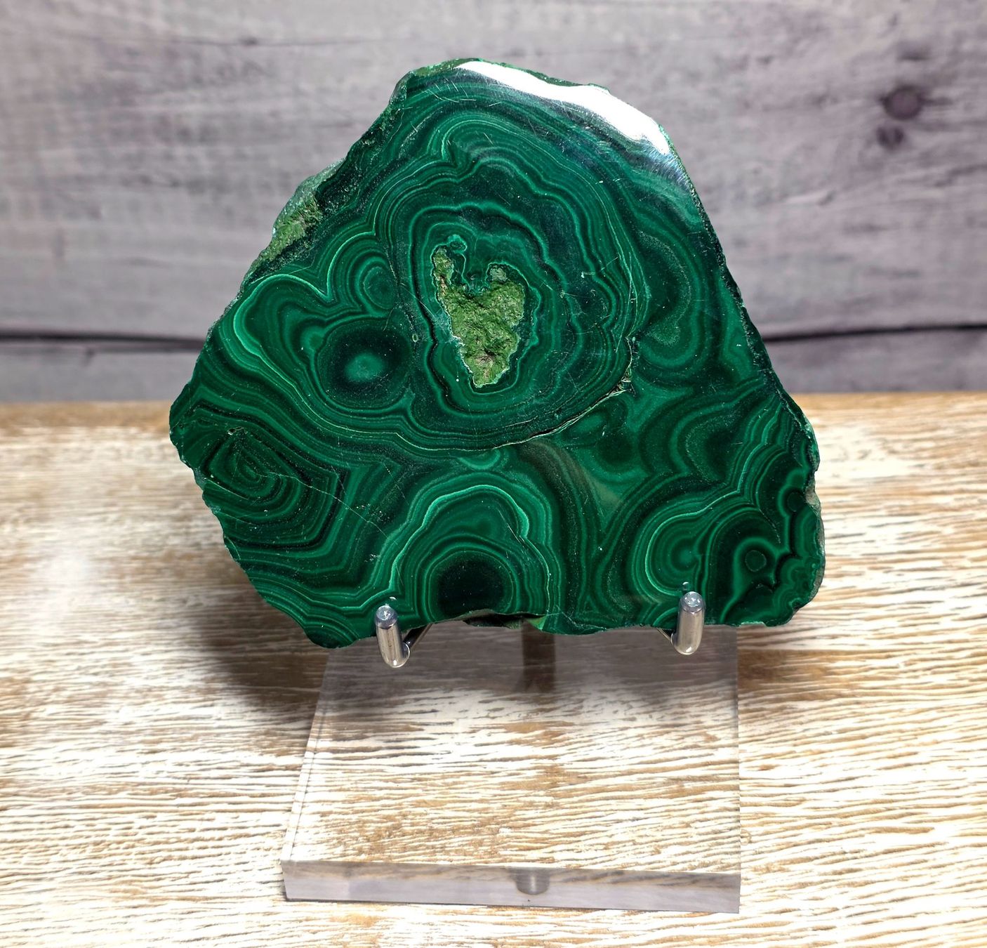 Minerali & Pietre curative: Malachit Scheibe auf Acryl Ständer 193g – Nuovo e nell'imballaggio originale da Matzingen venduto da Shay_Crystalz 1