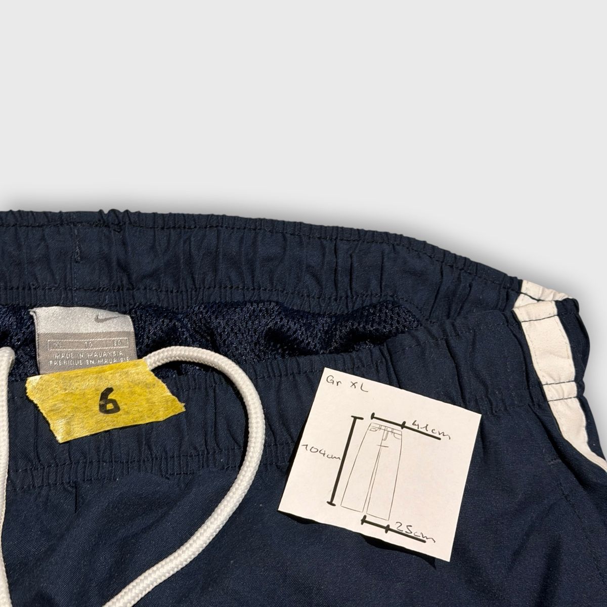 Nike Pantaloni: Nike Track Pants – Usato da Thalheim venduto da nelia.mm 2