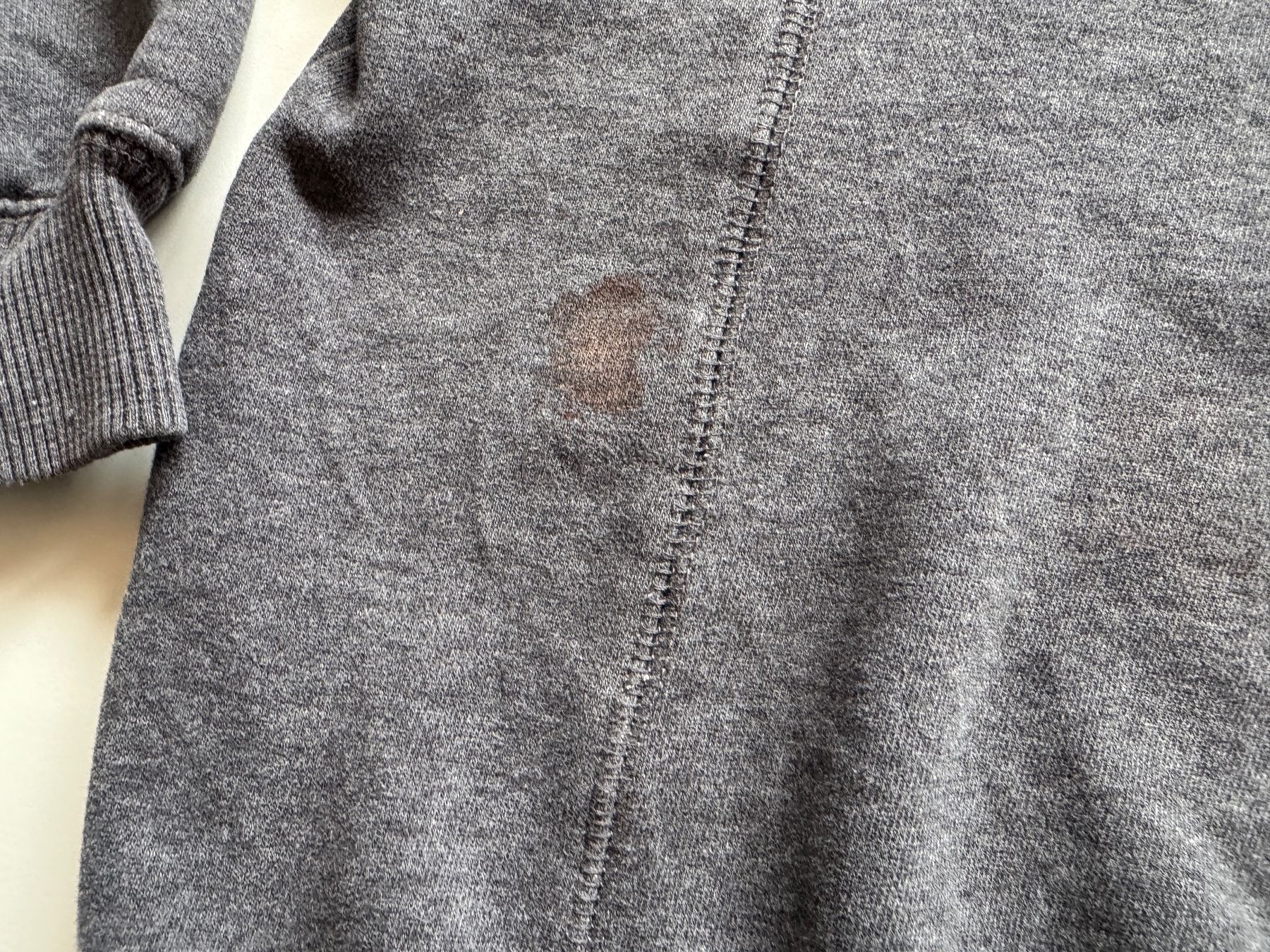Fila Maglioni & Felpe: FILA crewneck pullover Sz L – Usato da Neuchâtel venduto da _Easy_to_Find_ 2