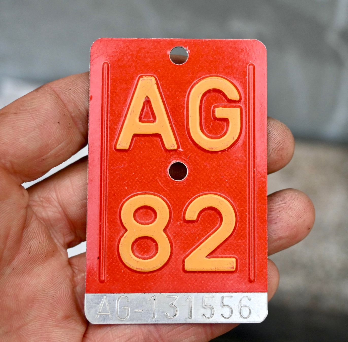 Schilder: Velonummer AG 82 von 1982 - Aargau – Gebraucht aus Pfaffhausen von mono_rec 1