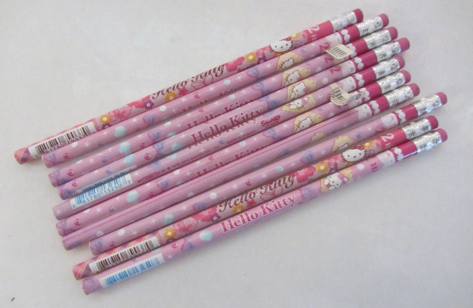 Crayons, crayons de couleur & craies: 10 Stk. Hello Kitty Bleistifte, 2 HB – Neuf (Voir description) à Egliswil par chroetli22