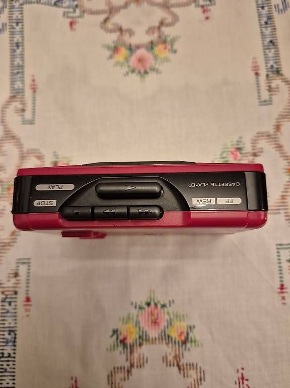 Sony Lettore multimediale portatile: Walkmann Sony – Difettoso da Genève venduto da Baraca60 1