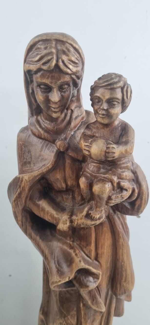 Figuren: Madonna mit Jesus Kind aus Holz geschnitzt – Gebraucht aus Flums von Flumsantik 2