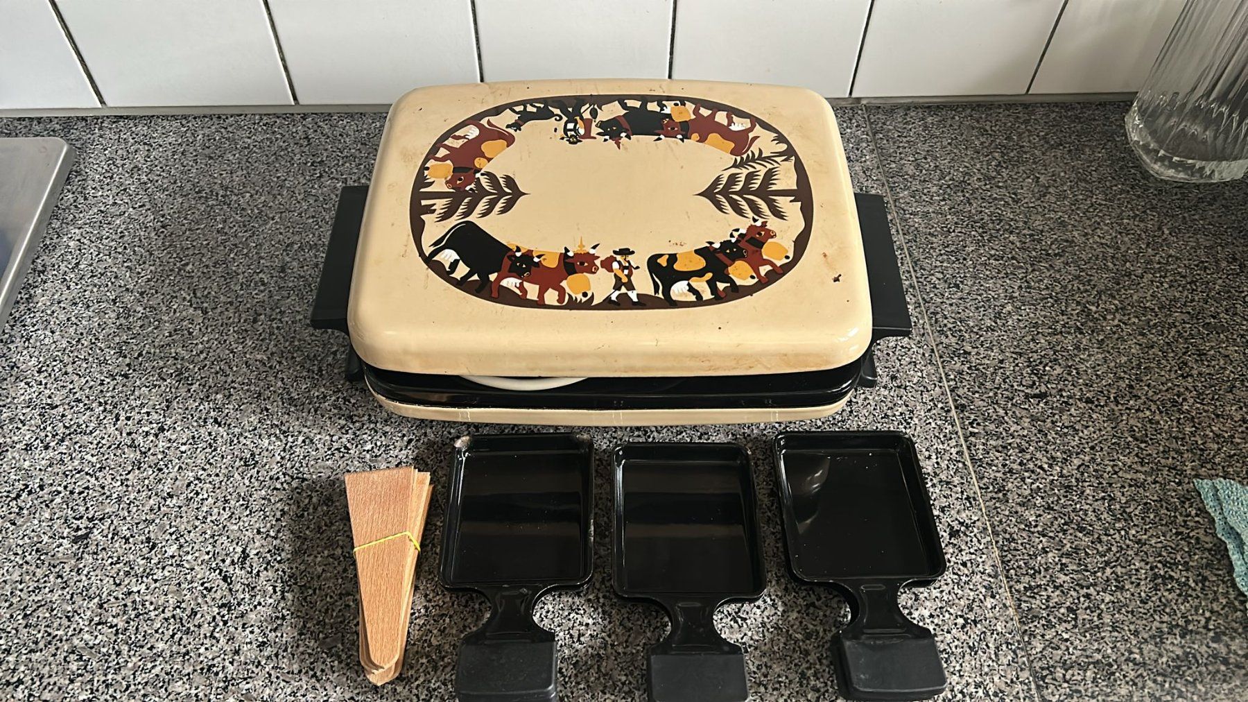 Rotel Elettrodomestici da cucina: Macchina raclette x6 persone Rotel – Usato da Melano venduto da H-Sara