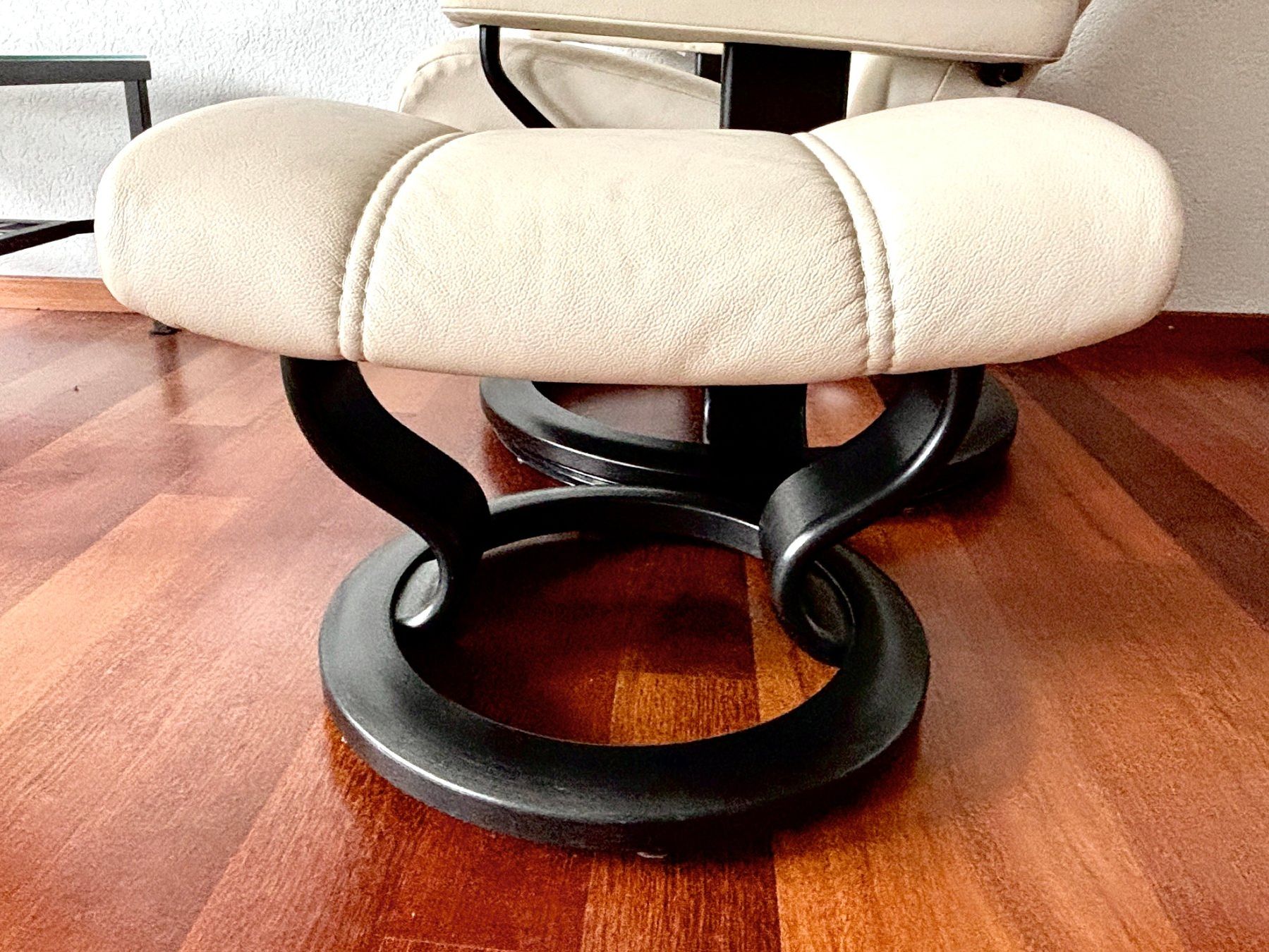 Stressless Poltrone: Stressless Consul Relaxsessel mit Hocker (Cream) – Usato da Zürich venduto da tkhs 4