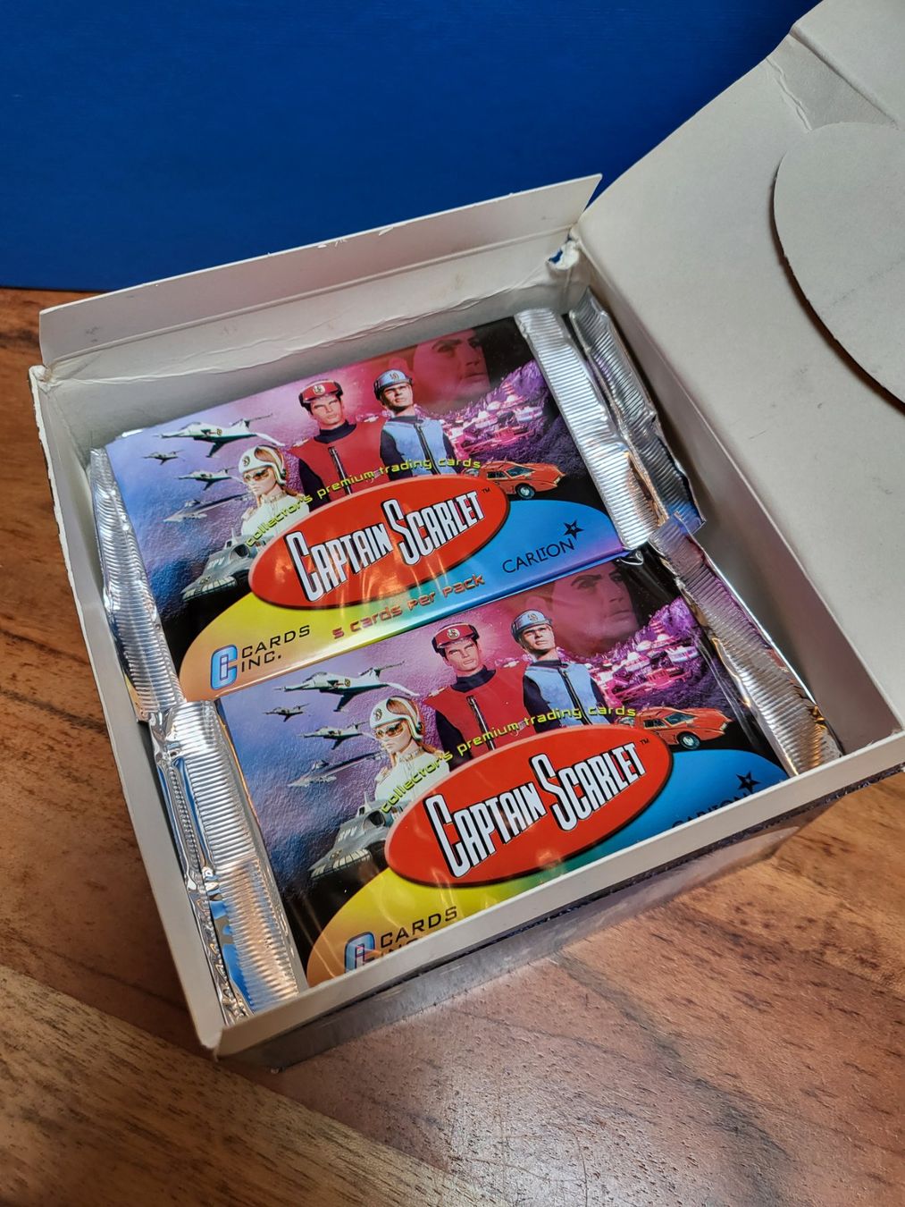 Carte collezionabili: TRADING CARDS CAPTAIN SCARLET 2002 – Nuovo e nell'imballaggio originale da Schönenberg ZH venduto da heaangst 1