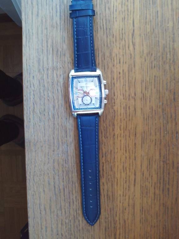 Orologi: Montres neuves pour homme – Usato da sion venduto da jopwf 1