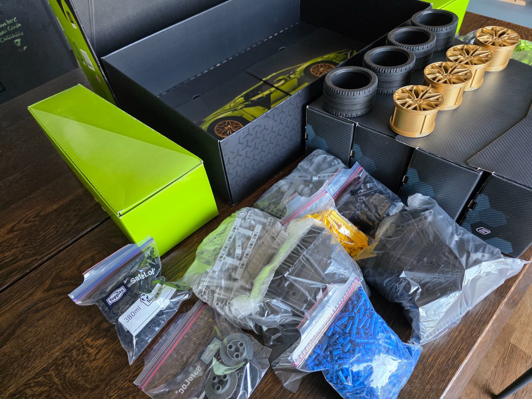 Lego Baukästen: Lego Technic 42115 Lamborghini Sian – Gebraucht aus Nänikon von Nova81 4
