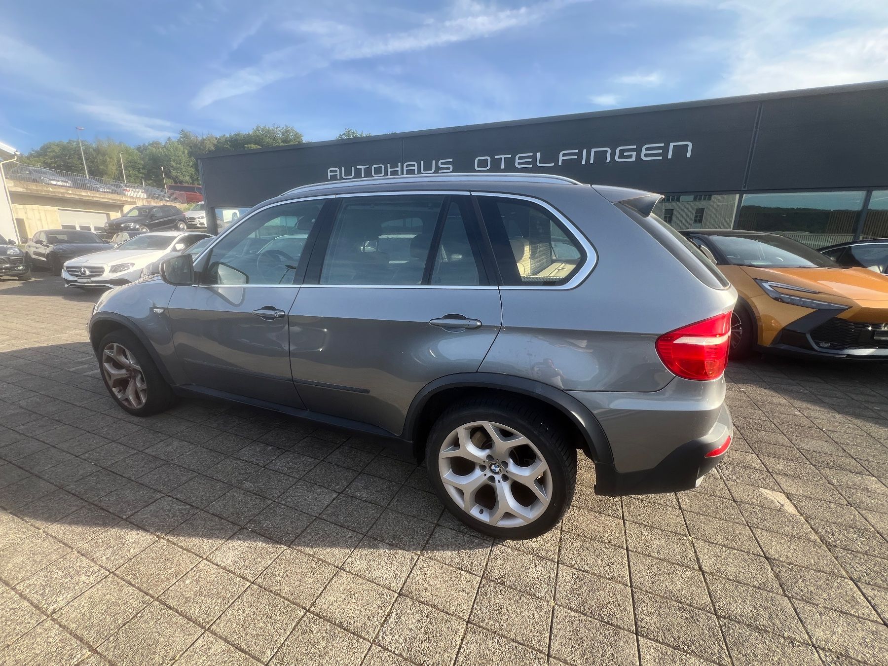 BMW Autos: BMW X5 2.0 sd – D'occasion à Otelfingen par hof74
