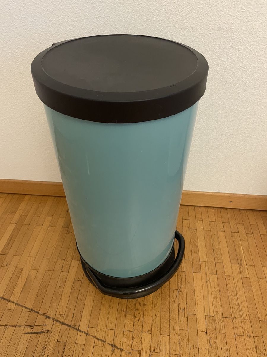 Cestini per rifiuti: Treteimer Höhe58cm – Usato da Köniz venduto da kebu1508 1