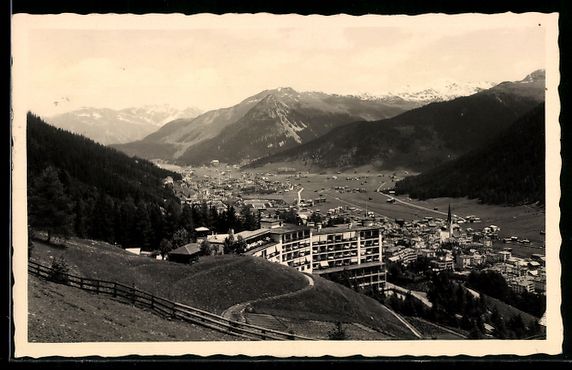 Cartes postales: Davos, Ortsansicht mit Thurgauer Heilst – D'occasion à Berlin par bartko-reher
