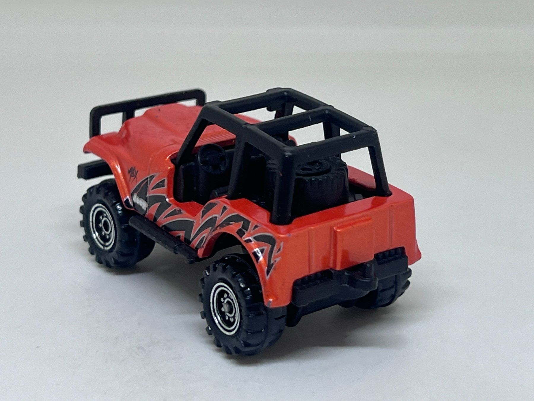 Matchbox Voitures modèles: Matchbox Jeep 4x4 #440 – D'occasion à Wildegg par LaaBoutique 2
